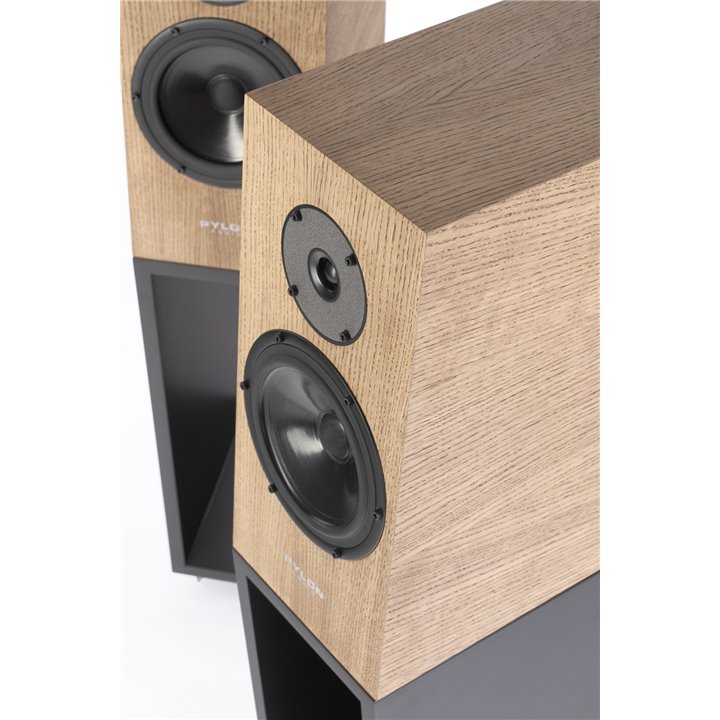 Pylon Audio Diamond Monitor 18 (Smoked Oak okleina olejowosk) / 1szt. - Raty 0% - Gwarancja producenta - Salon Łódź