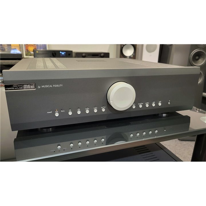 Musical Fidelity M6Xi Wzmacniacz zintegrowany – czarny