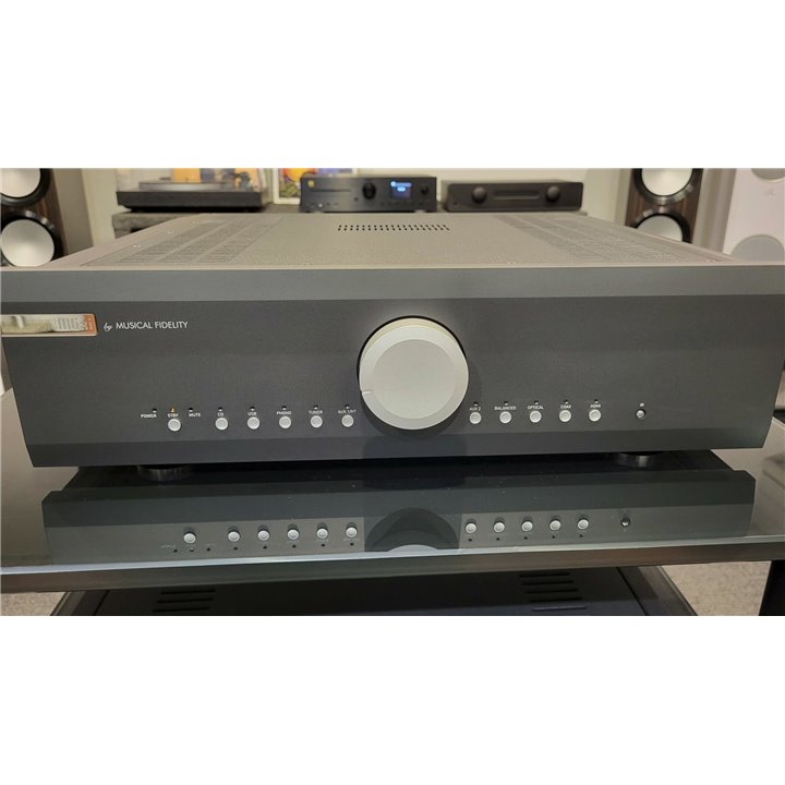 Musical Fidelity M6Xi Wzmacniacz zintegrowany – czarny